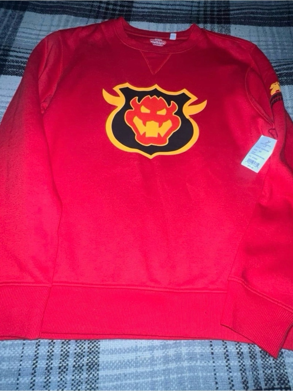 Universal Studios Super Nintendo World Bowser Challenge Sweatshirt Adult Medium